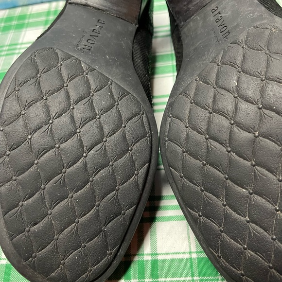 Aravon Black leather upper comfortable heeled slip on size 7 - Picture 3 of 4